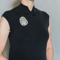 http://www.k-artjewelry.com/files/gimgs/th-140_Dukno Yoon.jpg